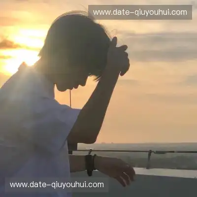 宫队翼